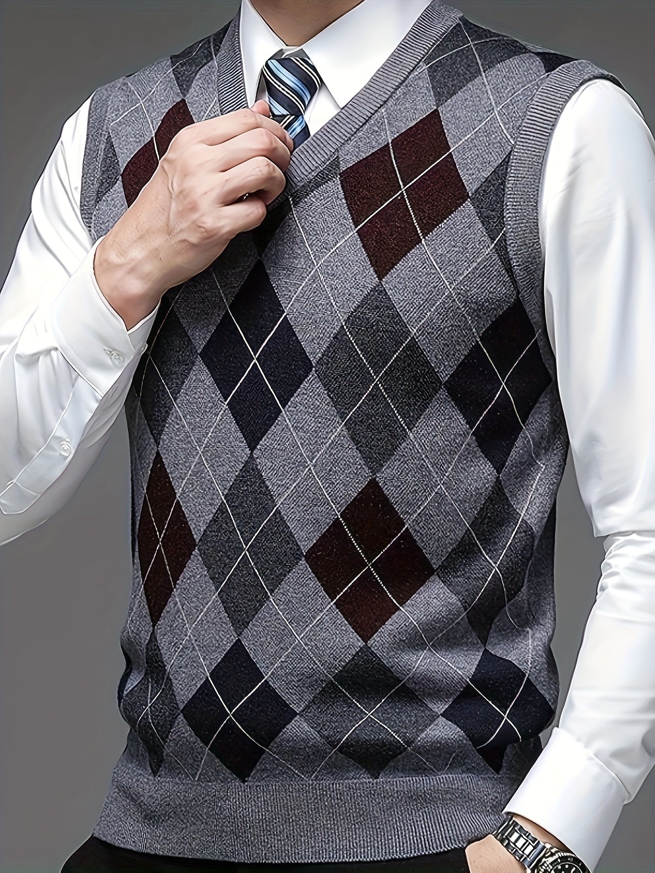 Gilet Tricoté à Col en V pour Homme - Pull Sans Manches Toutes Saisons, Polyvalent pour Tenue Décontractée, Bureau et Mariage - Lavable en Machine, Coupe Régulière, Élasticité Moyenne, Noir