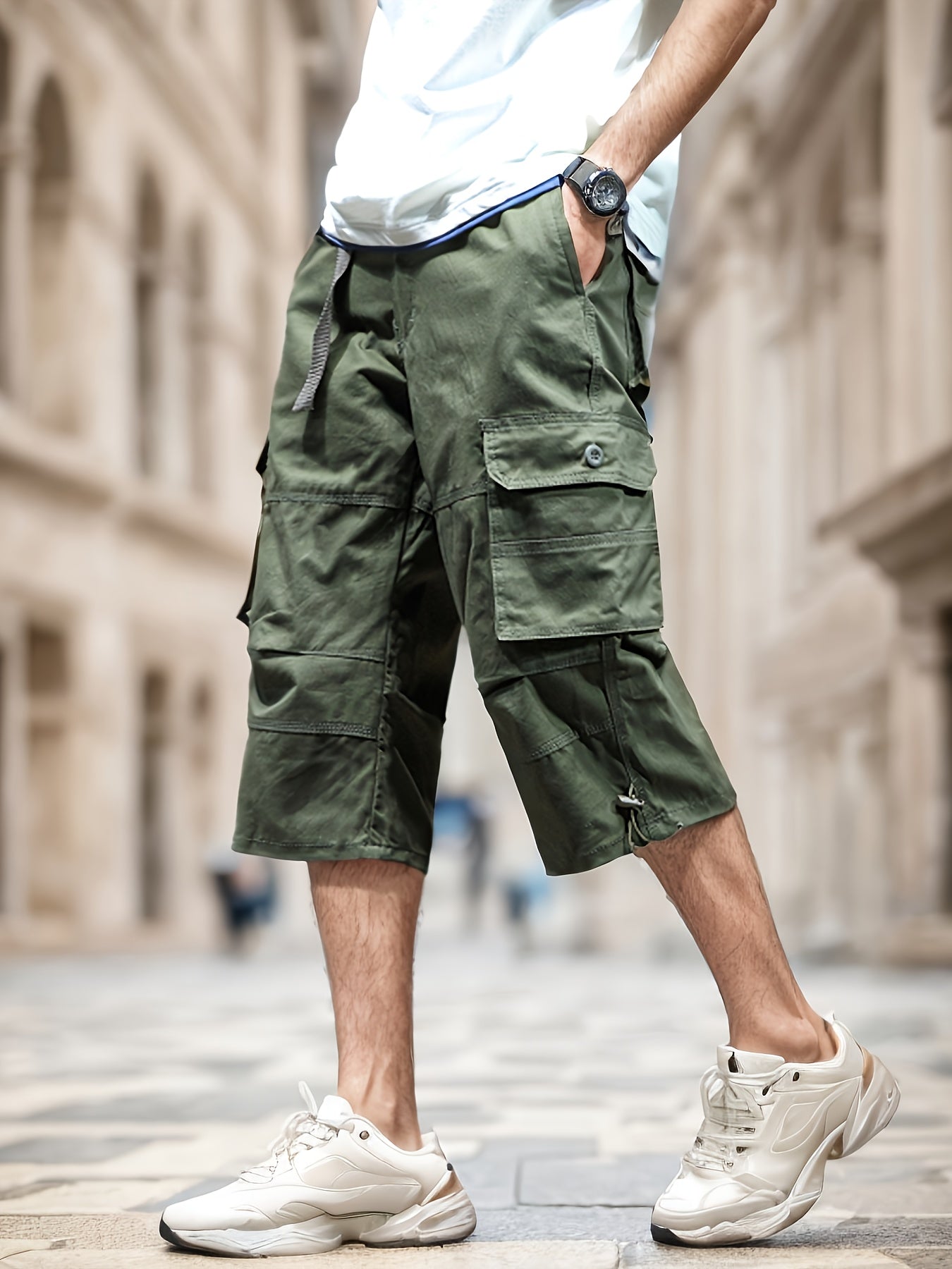 Men'S Outdoor Casual Cargo Shorts with Multiple Pockets, Knee-Length, Featuring an Elastic Waistband And Button Closure, Suitable for Outdoor Adventures, Fishing, Hiking, And Various Outdoor Activities.