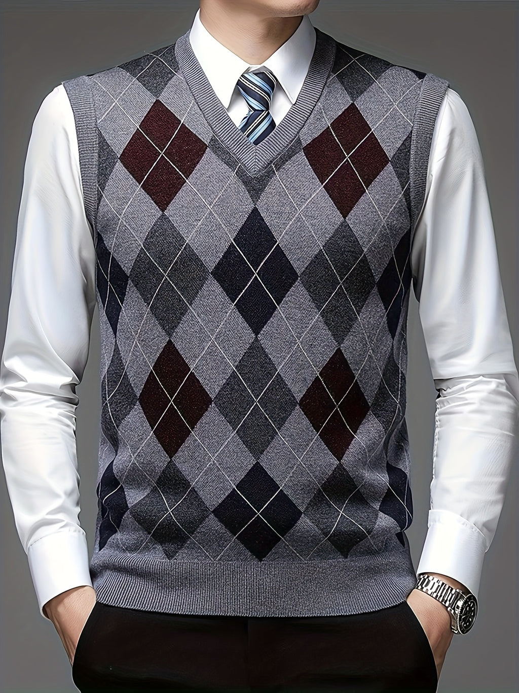 Gilet Tricoté à Col en V pour Homme - Pull Sans Manches Toutes Saisons, Polyvalent pour Tenue Décontractée, Bureau et Mariage - Lavable en Machine, Coupe Régulière, Élasticité Moyenne, Noir