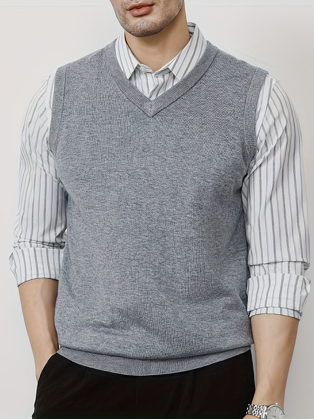 1pc Gilet sans manches en tricot à col en V uni pour homme - Pullover en polyester légèrement extensible pour le printemps\u002Fl'automne - Débardeur en tricot ajusté